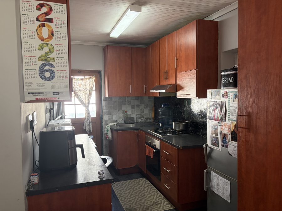 6 Bedroom Property for Sale in Table View Western Cape